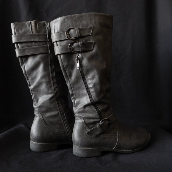 Vangelo Knee High Dress Boot - Picture 1 of 12